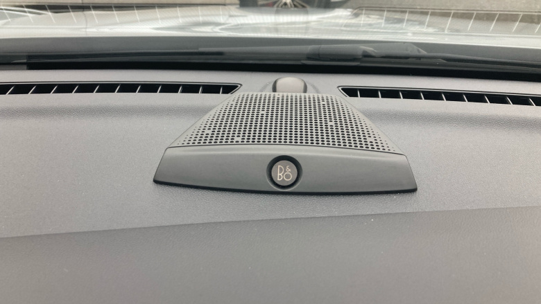 Ford Puma 1.0 EcoBoost Hybrid mHEV ST-Line X 5dr DCT Petrol Hatchback